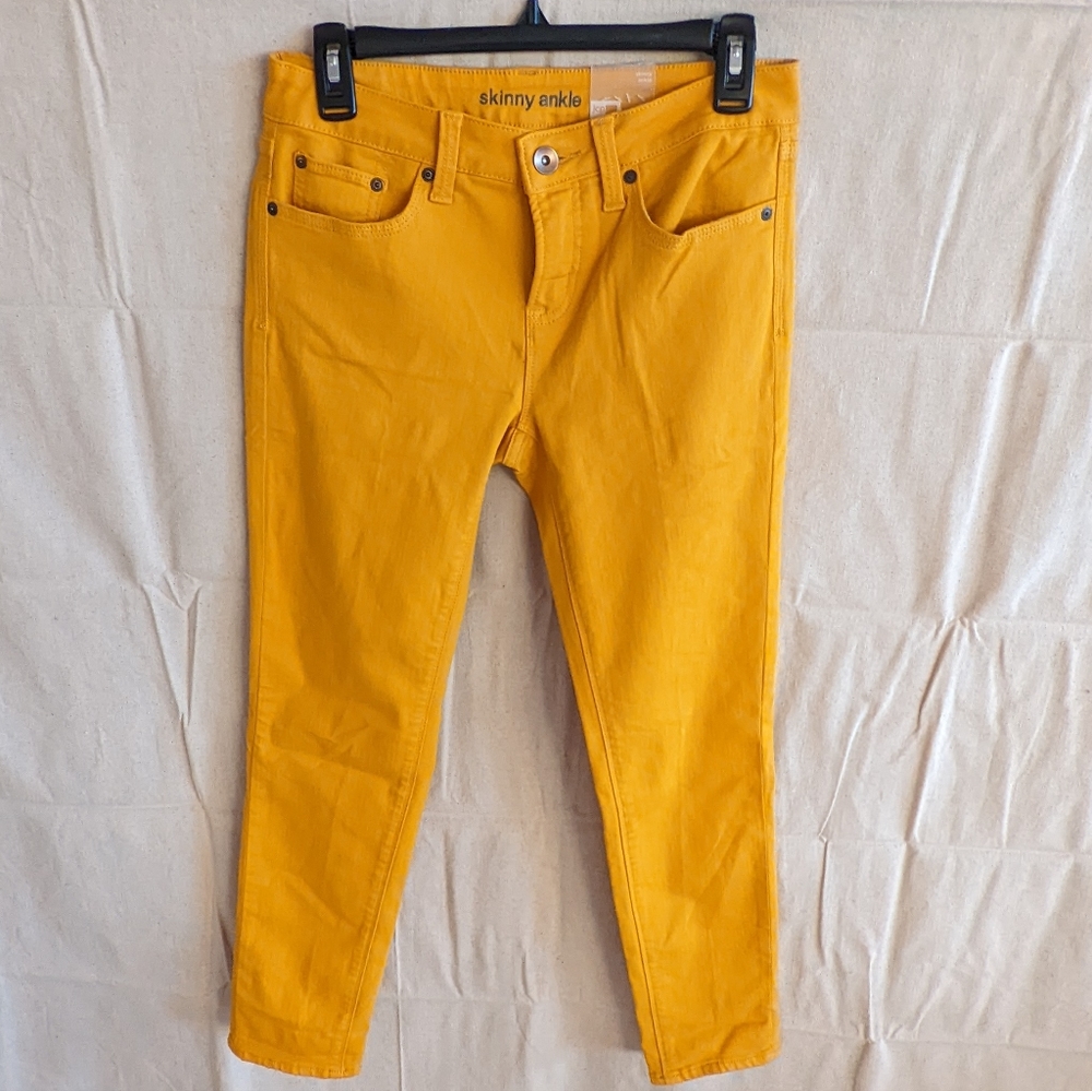 JCP Yellow Skinny Ankle Jean Size 4 NWT